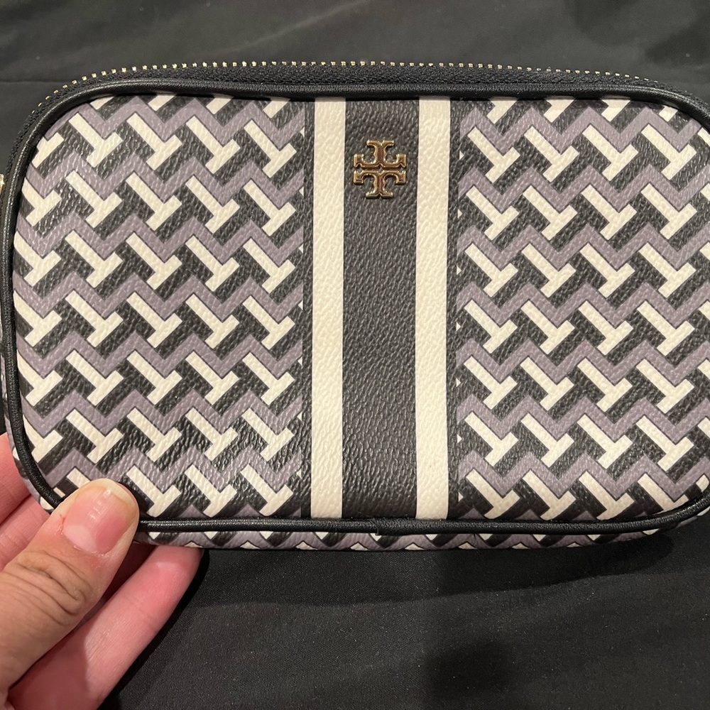 Tory Burch Wristlett